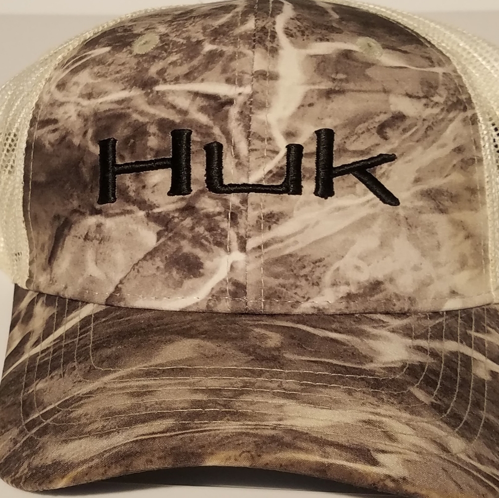 HUK Performance Fishing Cap Hat Adjustable Snapback Cloud Dyr